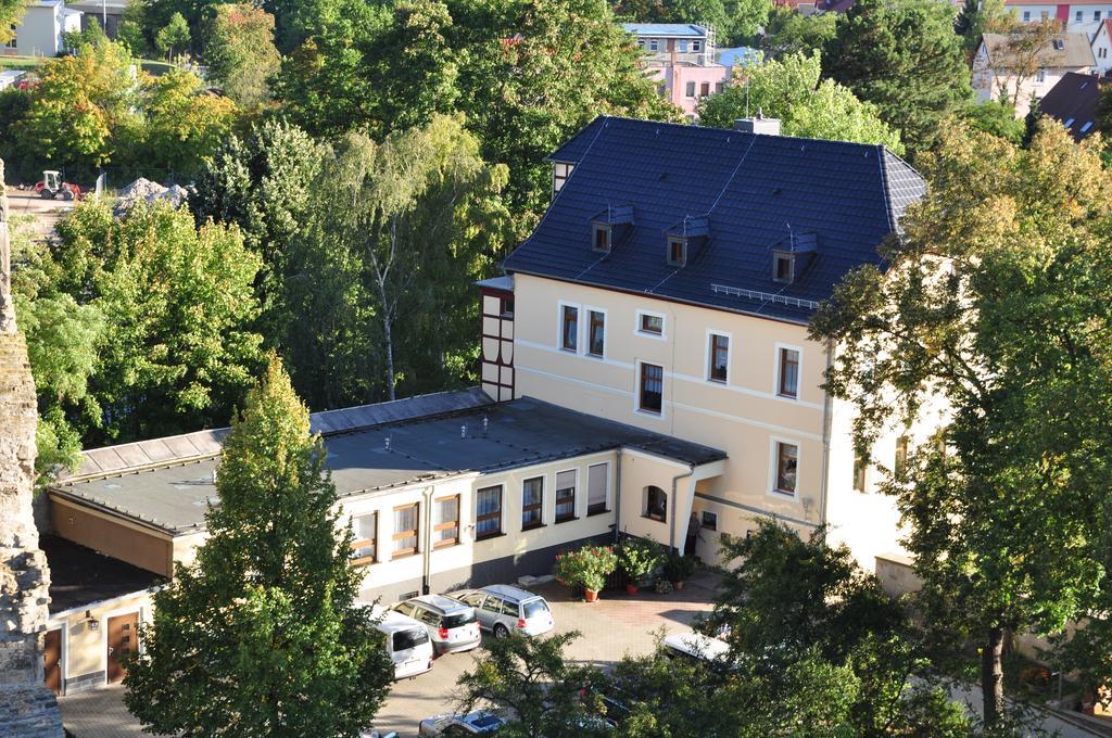 Hotel Am Hohen Schwarm Saalfeld Saale Exterior foto
